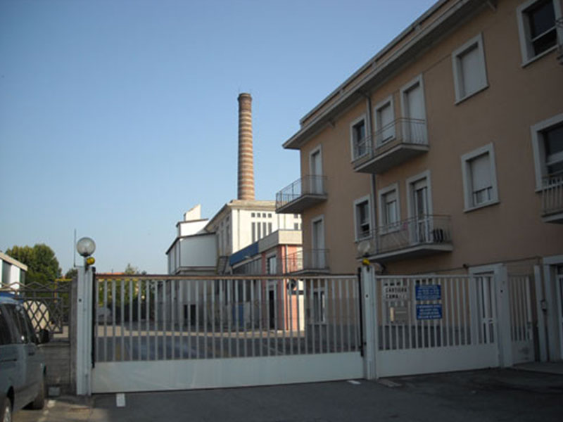 edificio della sede di Cartiera Cama a Lallio, provincia di Bergamo